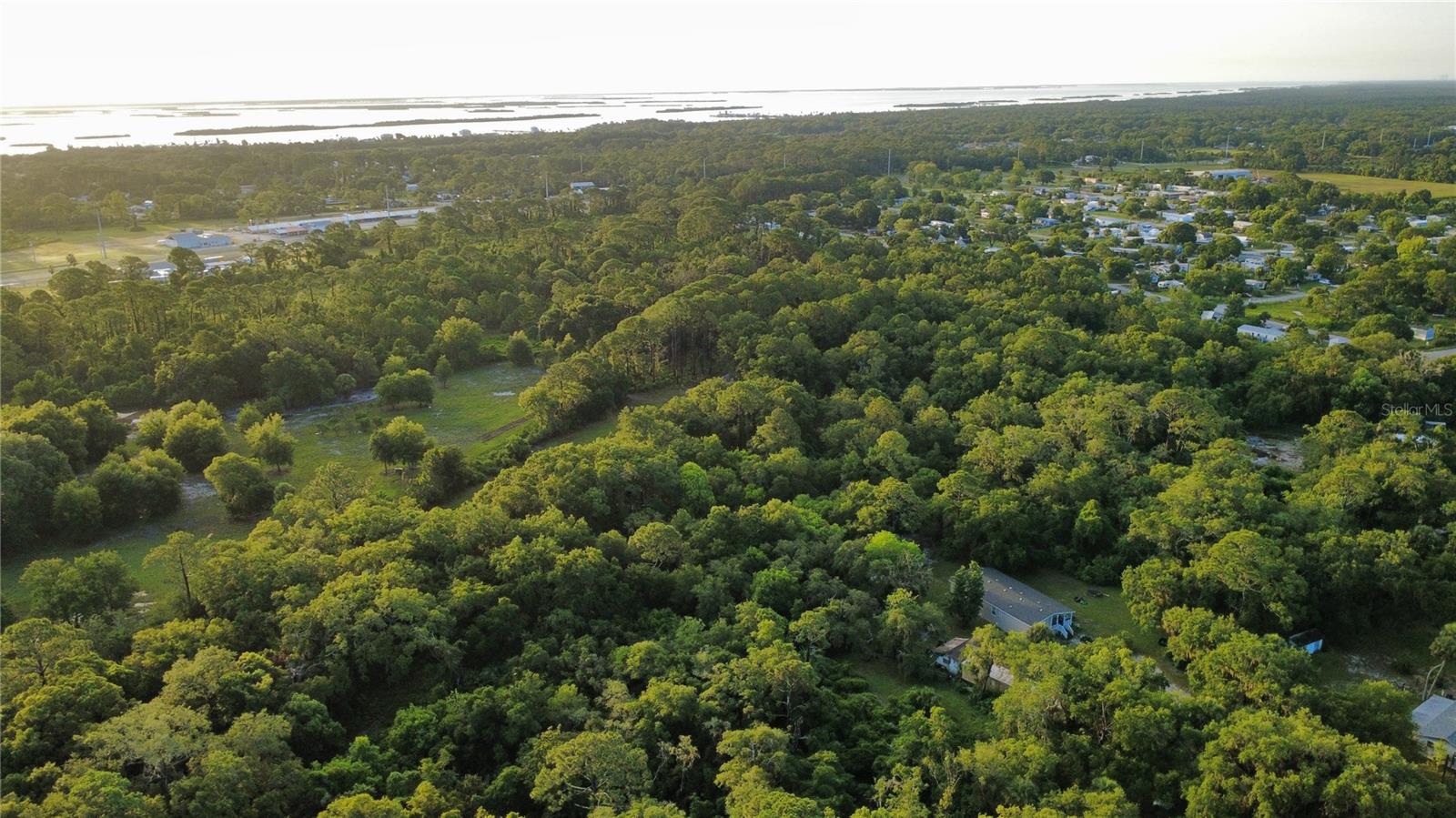 Image 2 of 12 For 327 Beaverbrook Lane