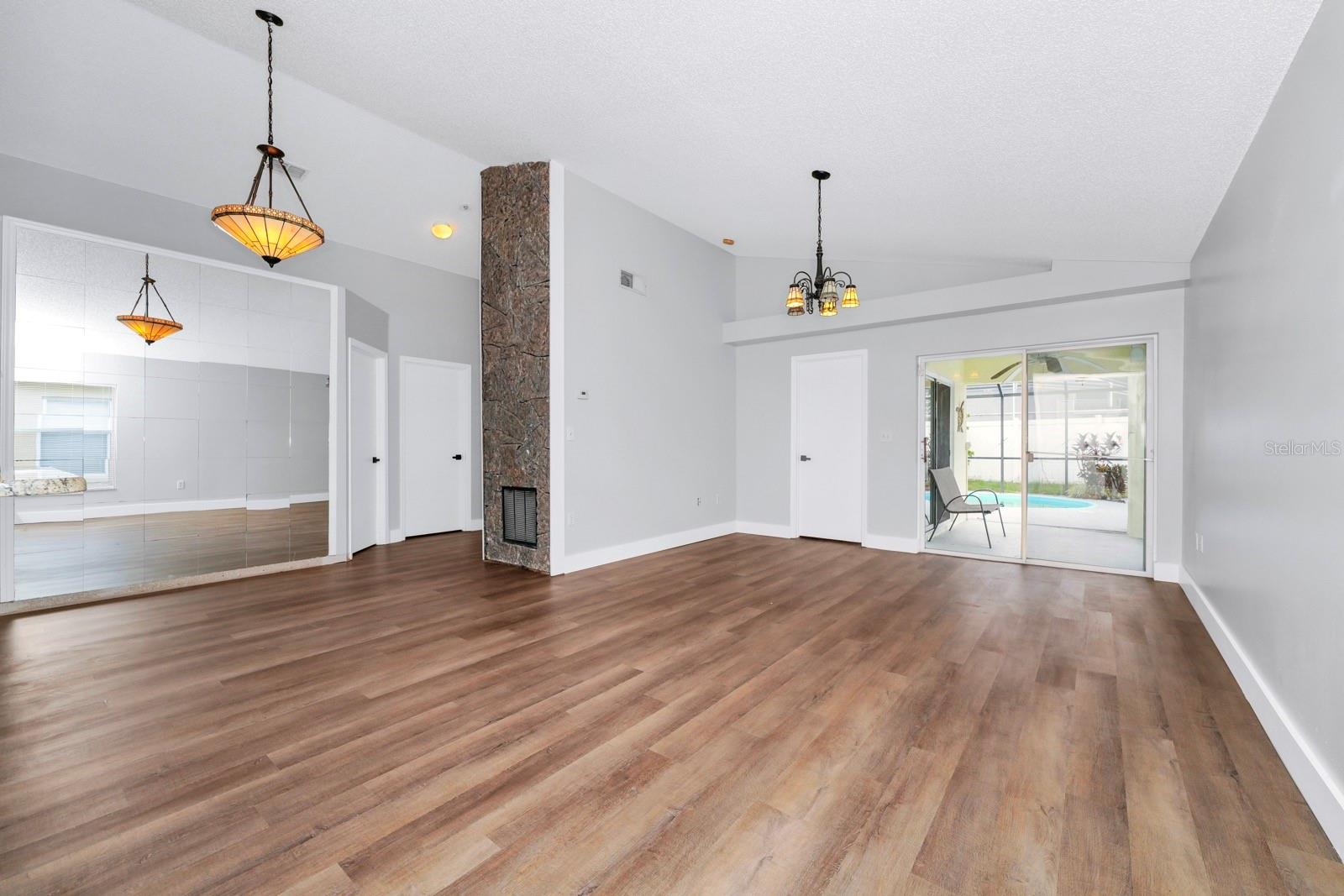 Image 3 of 36 For 4314 Bay Vista Drive