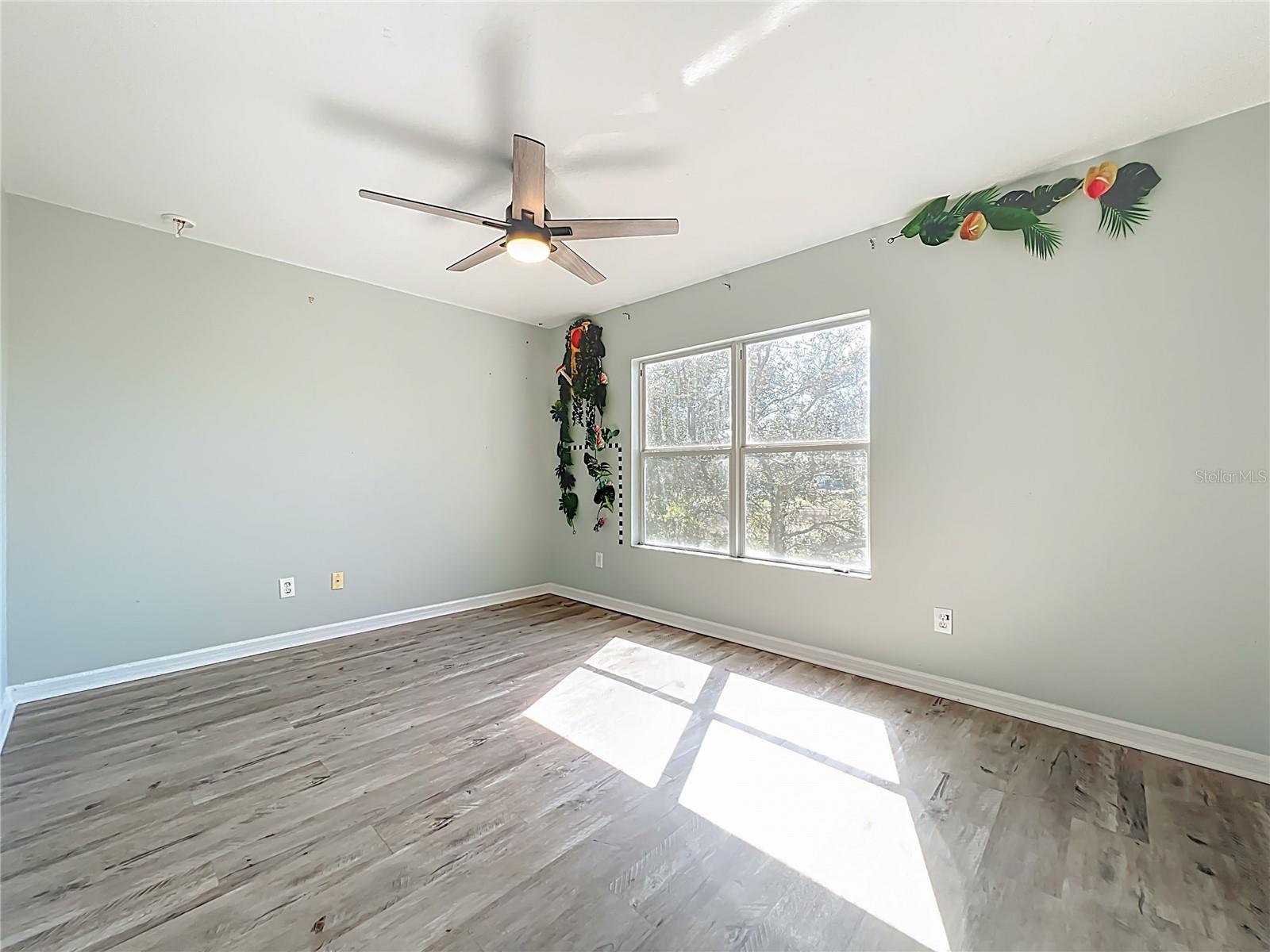 Image 42 of 49 For 2735 Grassmoor Loop