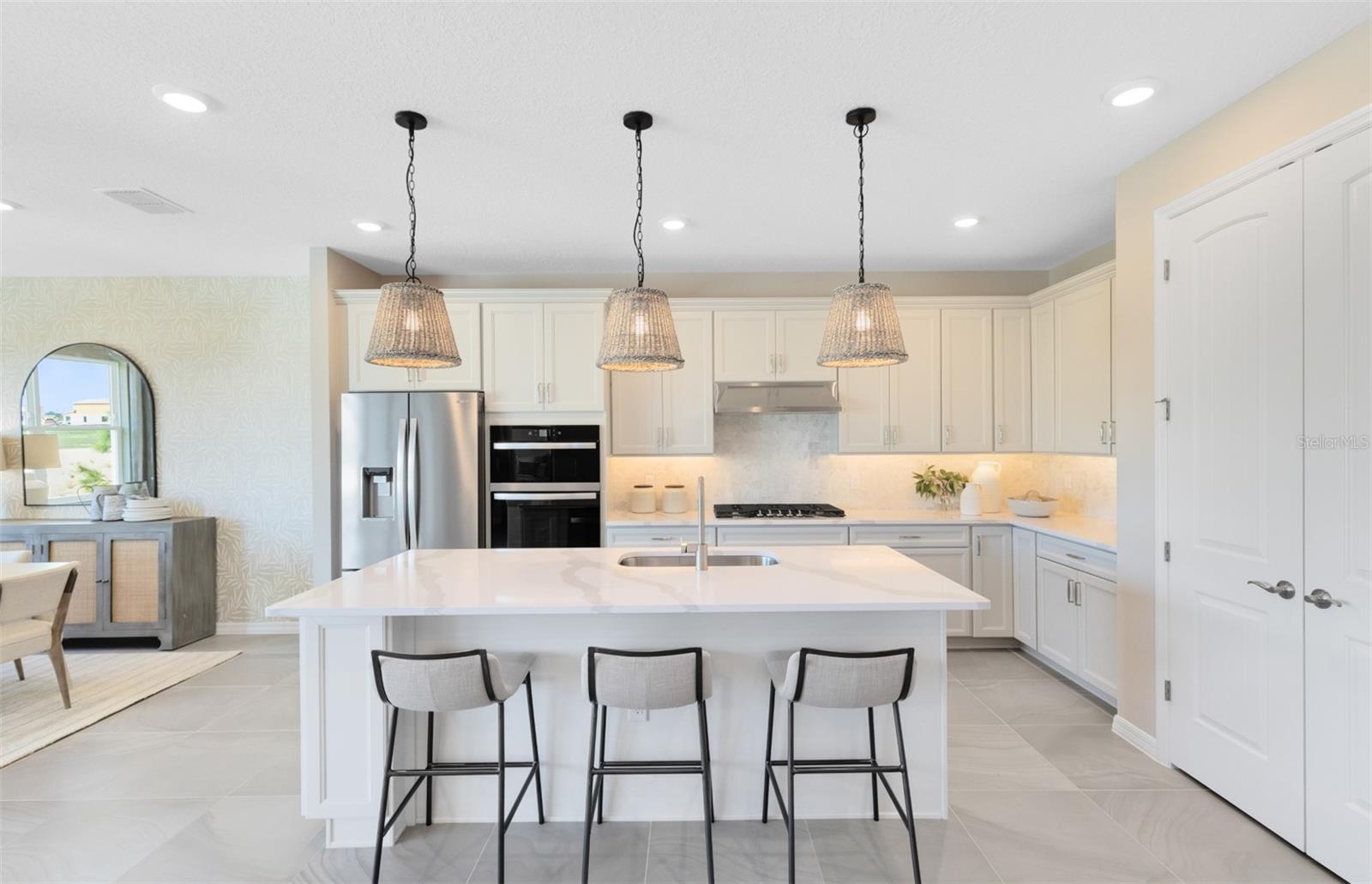 Image 14 of 37 For 5643 Flame Vine Way