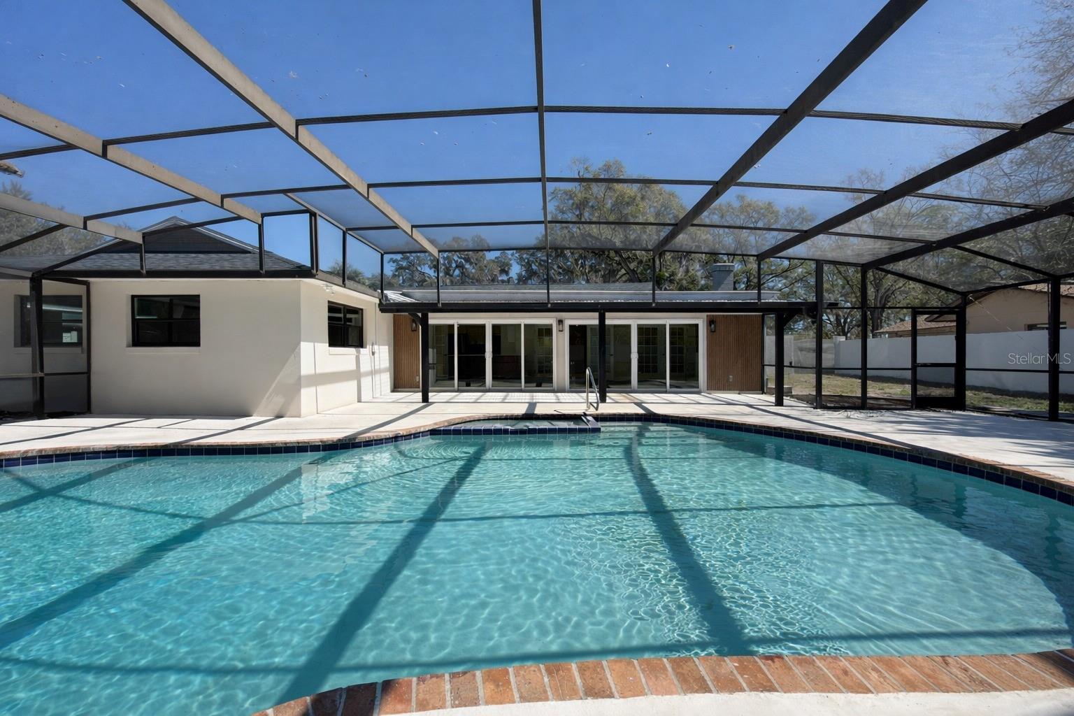 Image 4 of 29 For 858 Errol Parkway