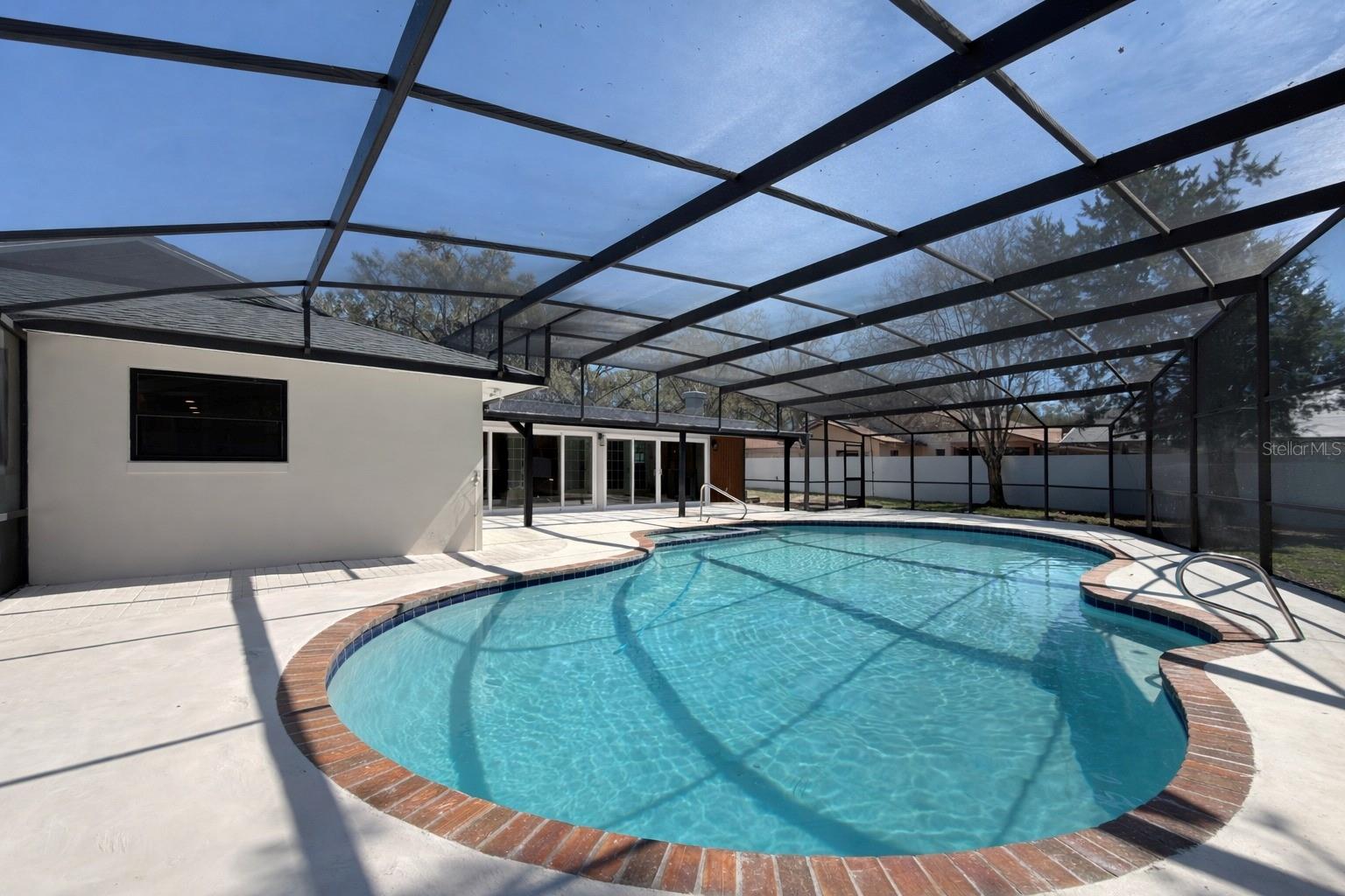 Image 6 of 29 For 858 Errol Parkway