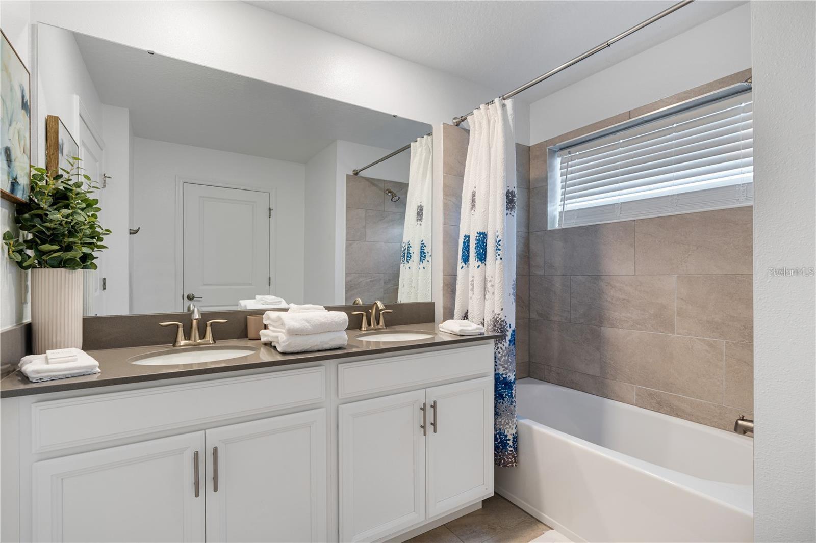 Image 17 of 60 For 1146 Kingsbarn Street