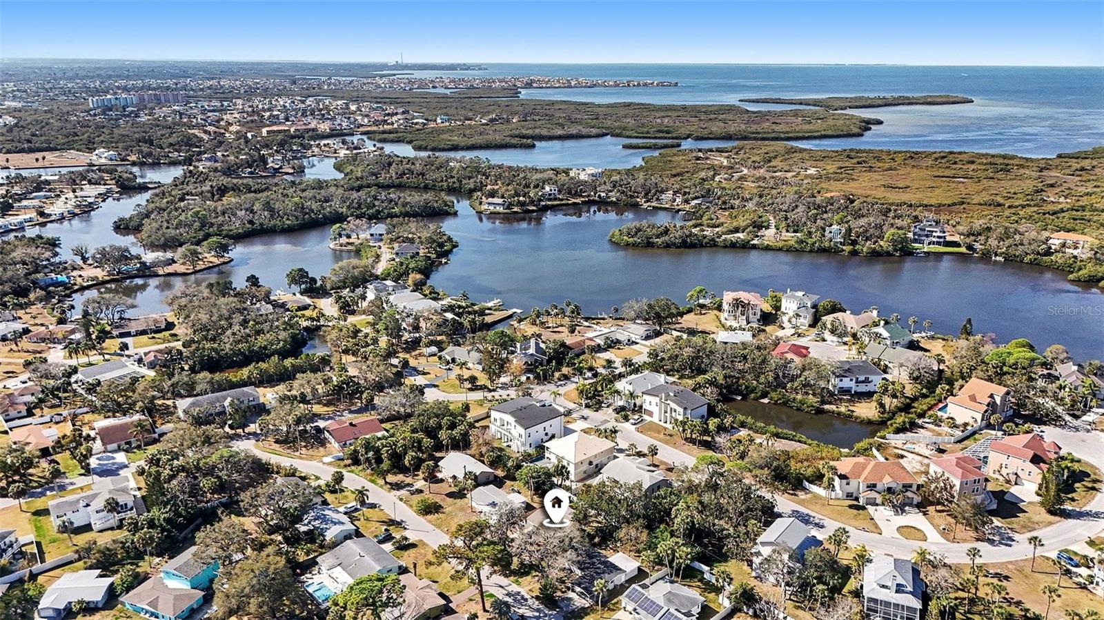 Image 22 of 25 For 7253 Dianne Drive