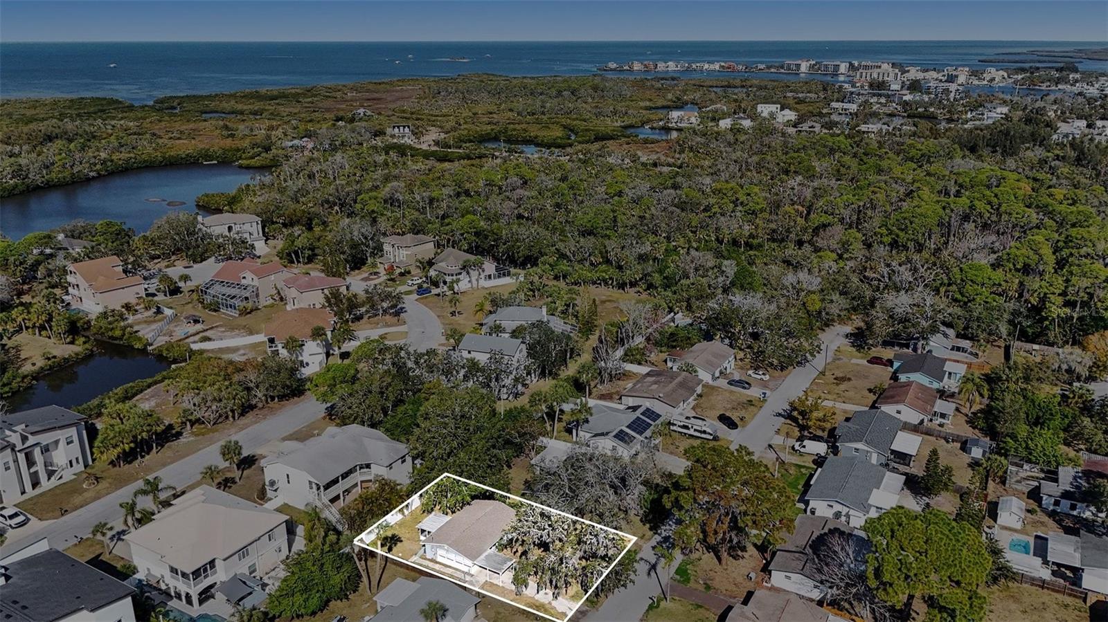 Image 23 of 25 For 7253 Dianne Drive