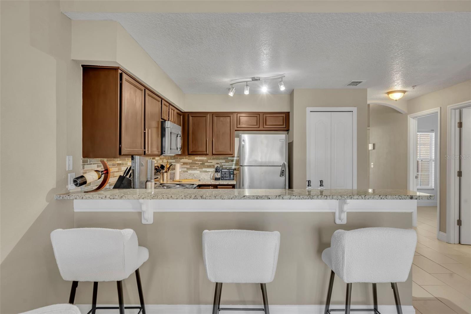 Image 6 of 23 For 676 Sandy Neck Lane 102