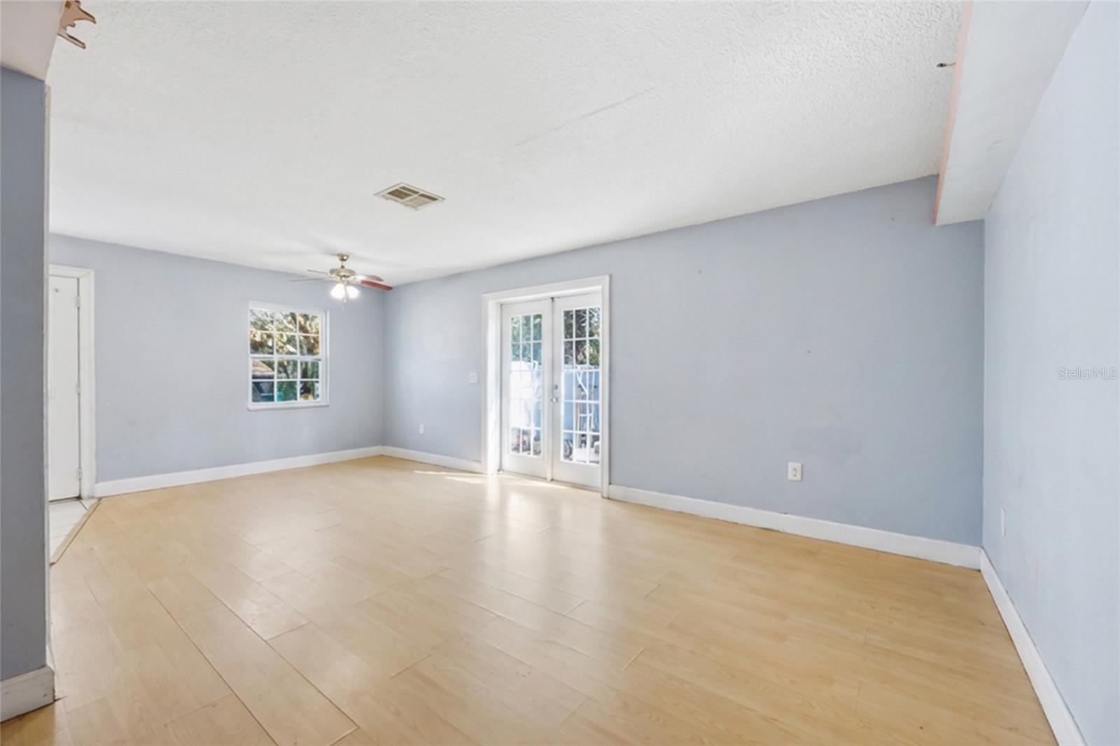 Image 4 of 47 For 1314 Robie Avenue