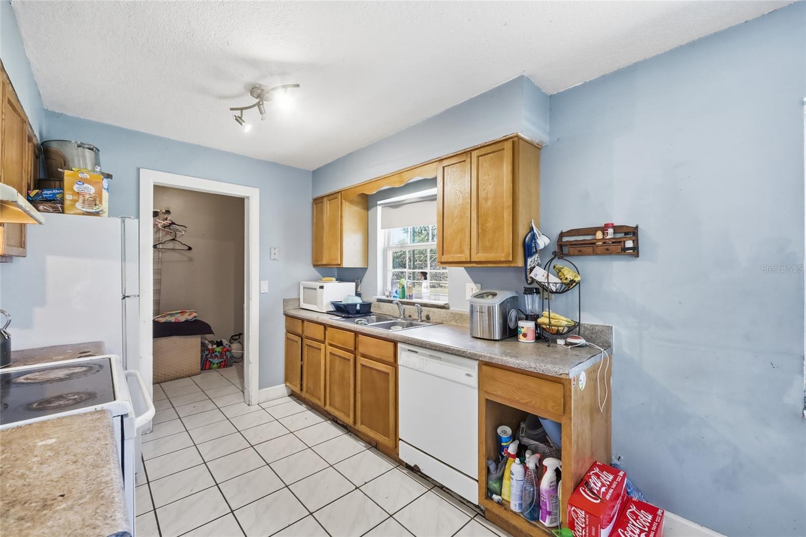 Image 8 of 47 For 1314 Robie Avenue