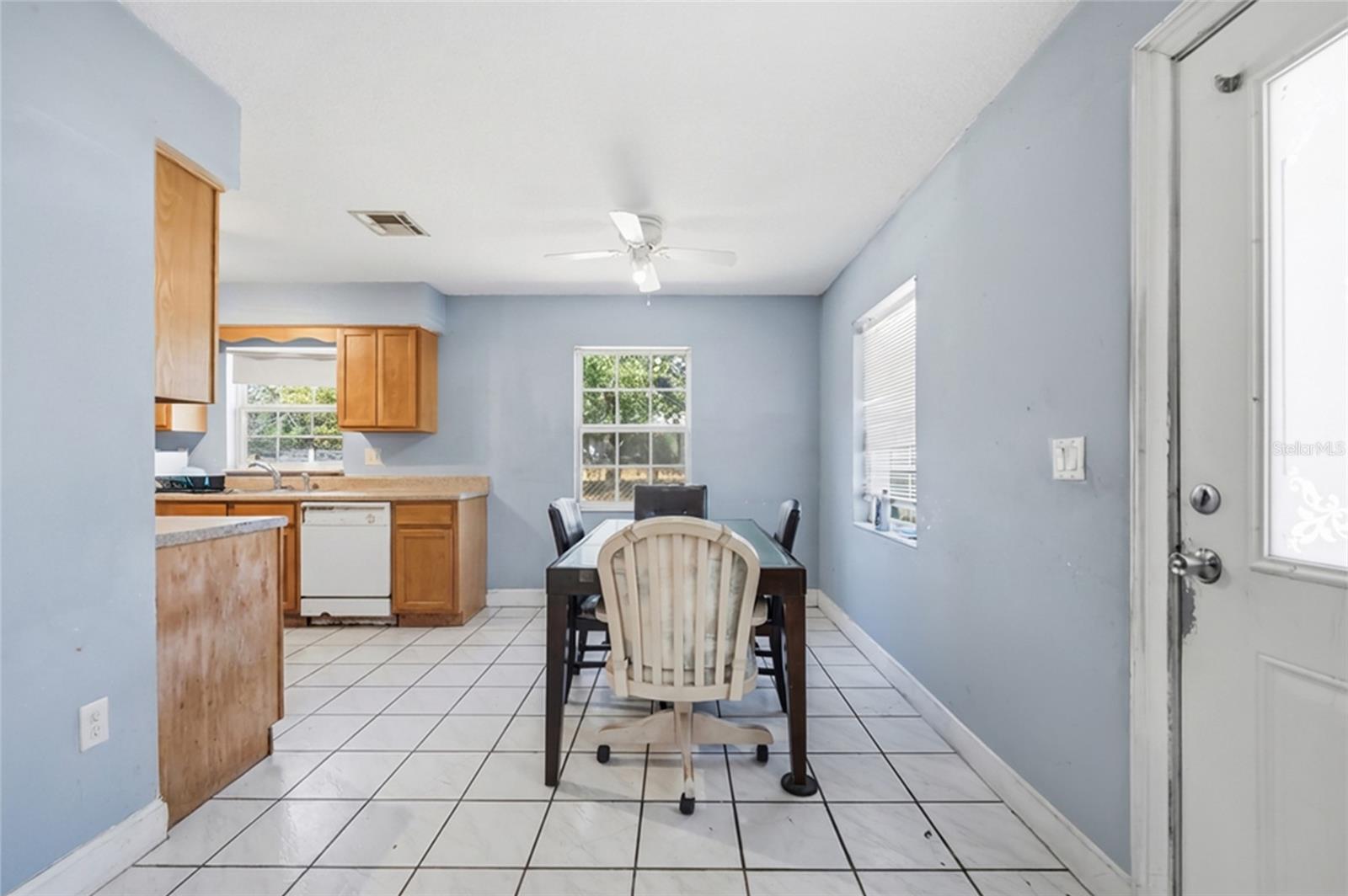 Image 9 of 47 For 1314 Robie Avenue