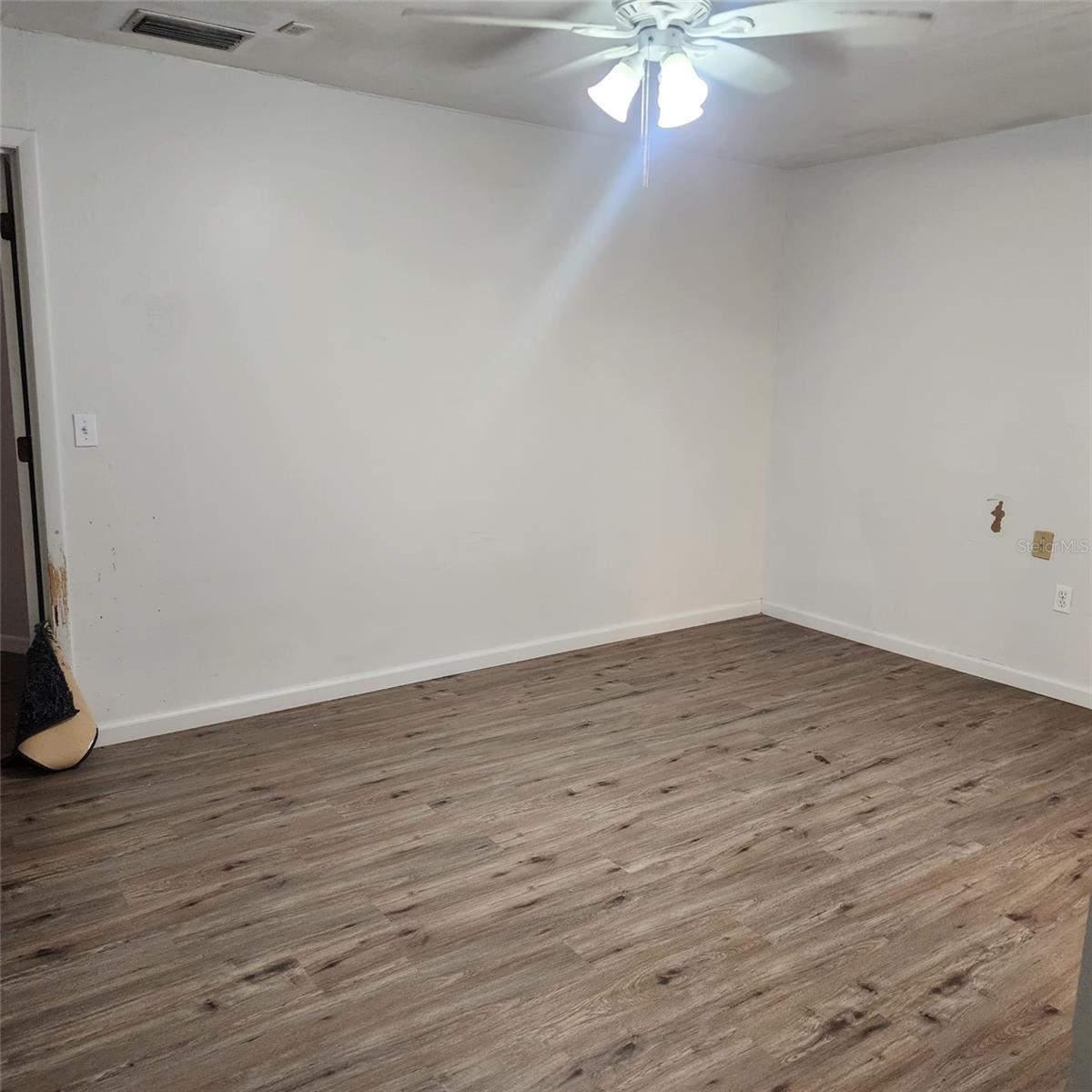 Image 19 of 20 For 305 11 Th Avenue