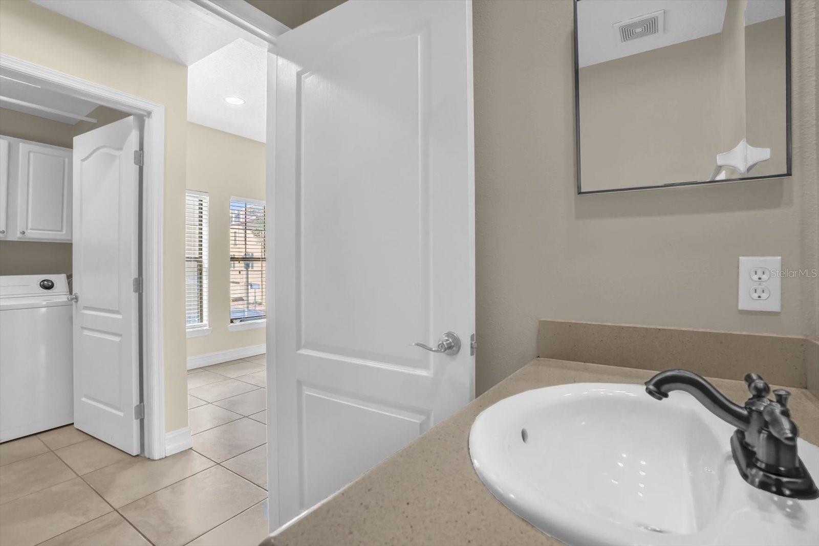 Image 18 of 72 For 4636 Messina Drive