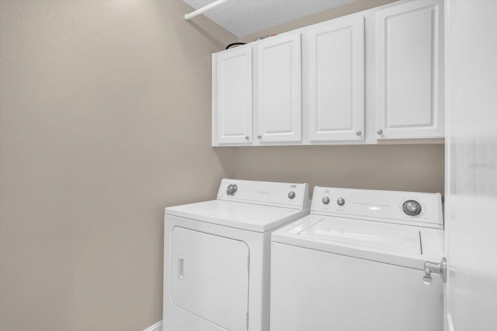 Image 19 of 72 For 4636 Messina Drive