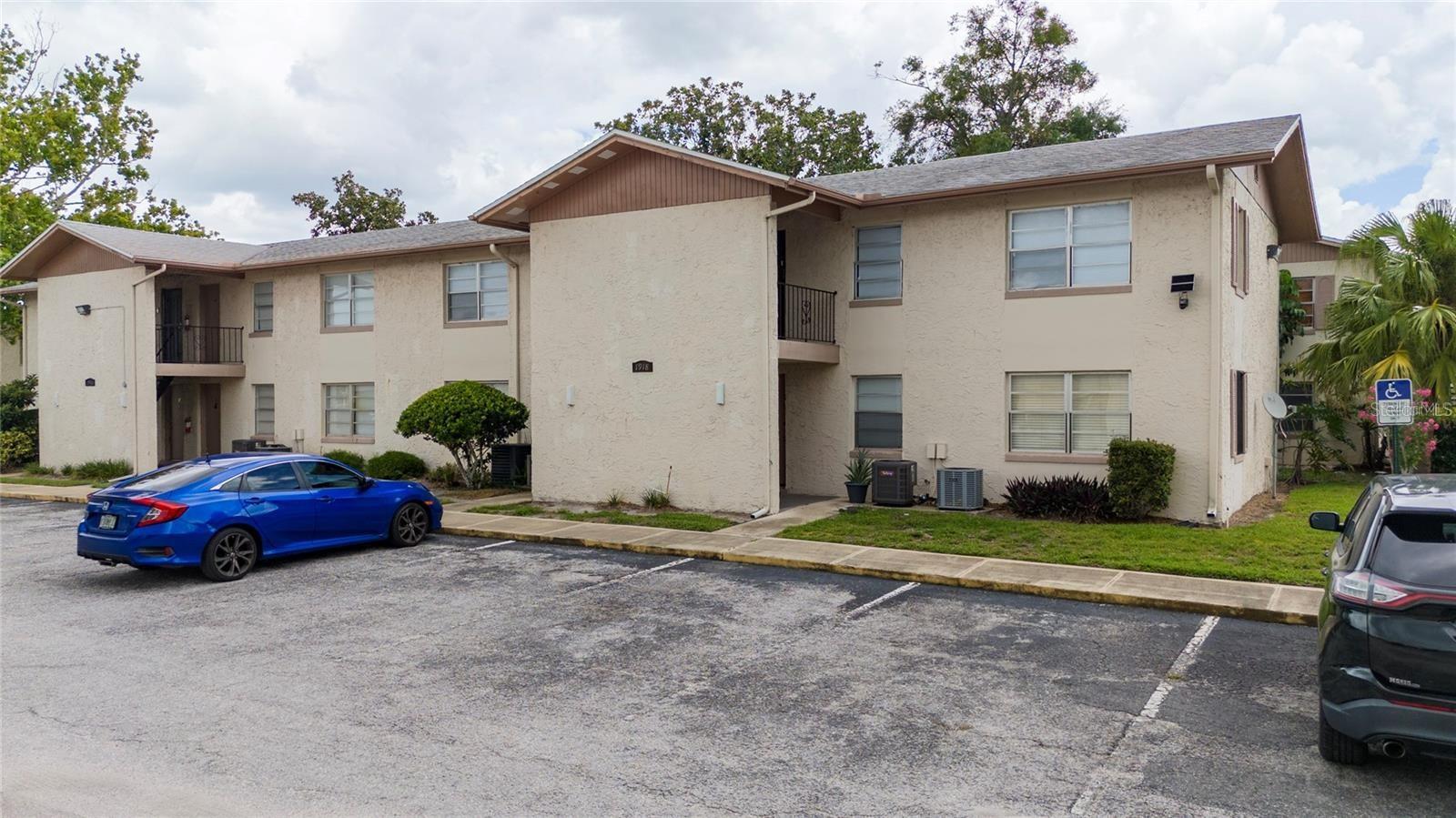 Image 17 of 17 For 1918 Honour Road 4