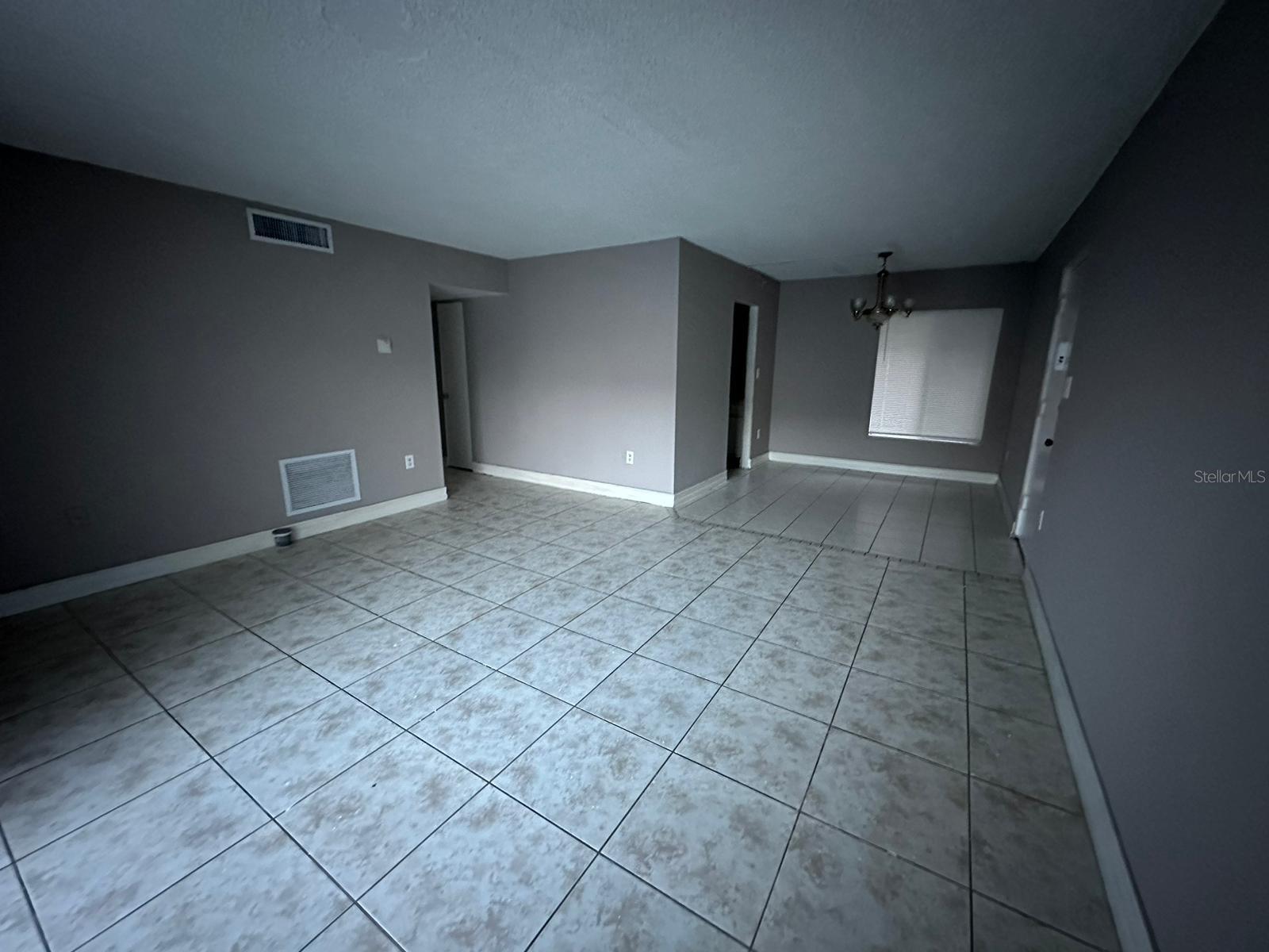 Image 16 of 29 For 1830 Maravilla Avenue 704