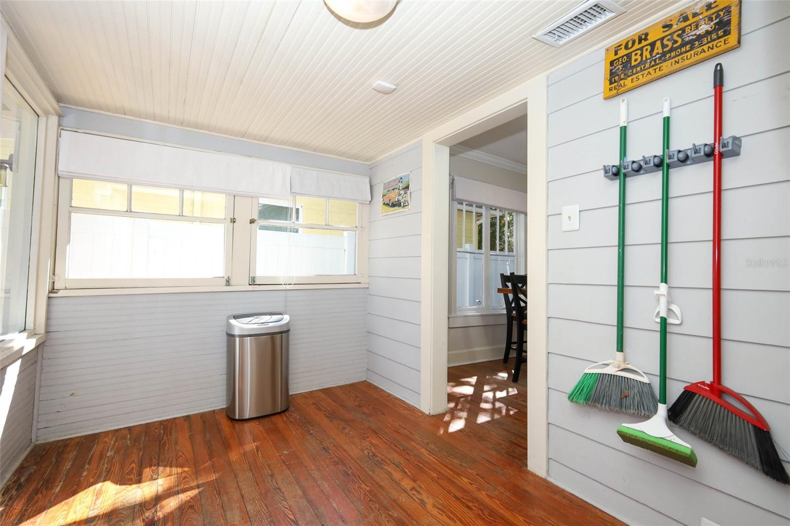 Image 10 of 22 For 1001 Jefferson Street