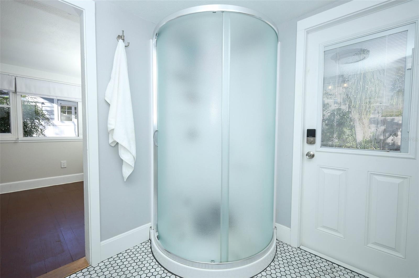 Image 15 of 22 For 1001 Jefferson Street