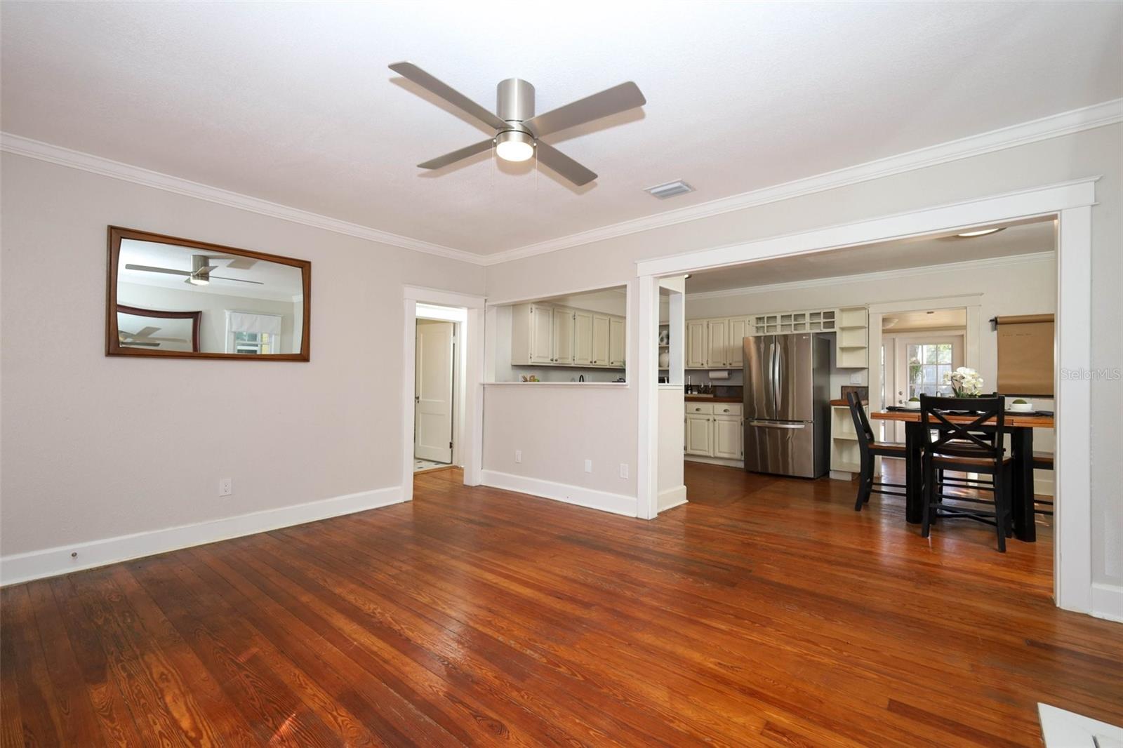 Image 5 of 22 For 1001 Jefferson Street