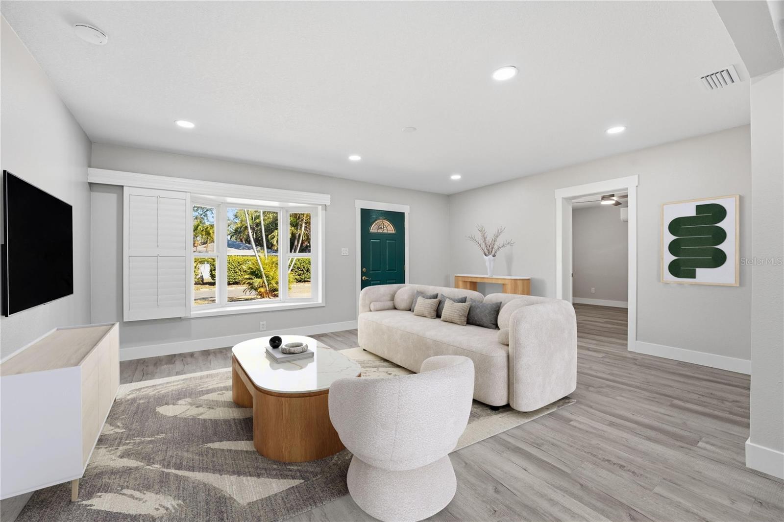 Image 10 of 47 For 3223 1st Avenue W