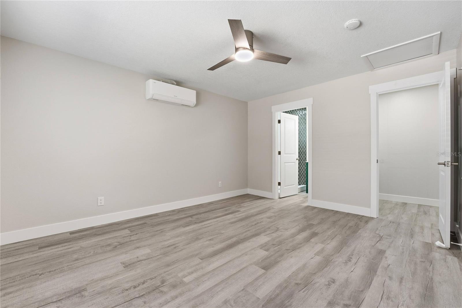 Image 28 of 47 For 3223 1st Avenue W