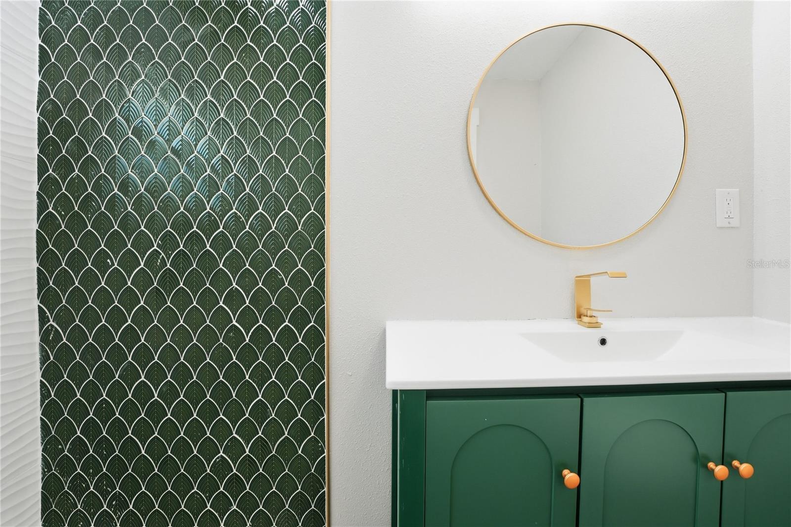 Image 31 of 47 For 3223 1st Avenue W