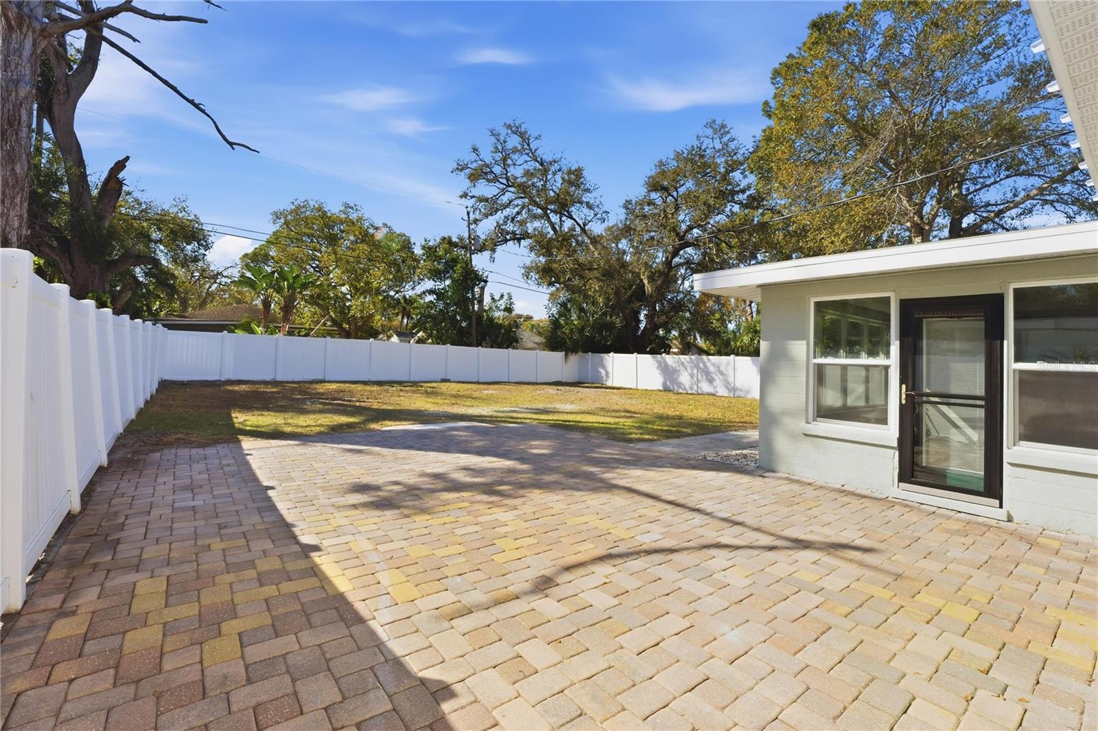 Image 41 of 47 For 3223 1st Avenue W