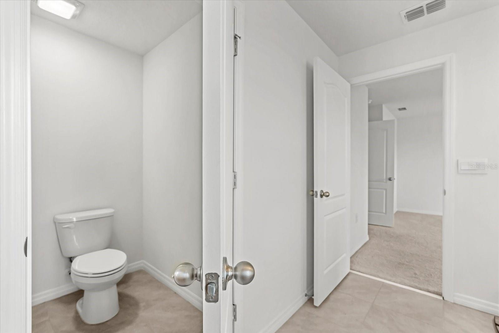 Image 16 of 29 For 3039 Meleto Boulevard