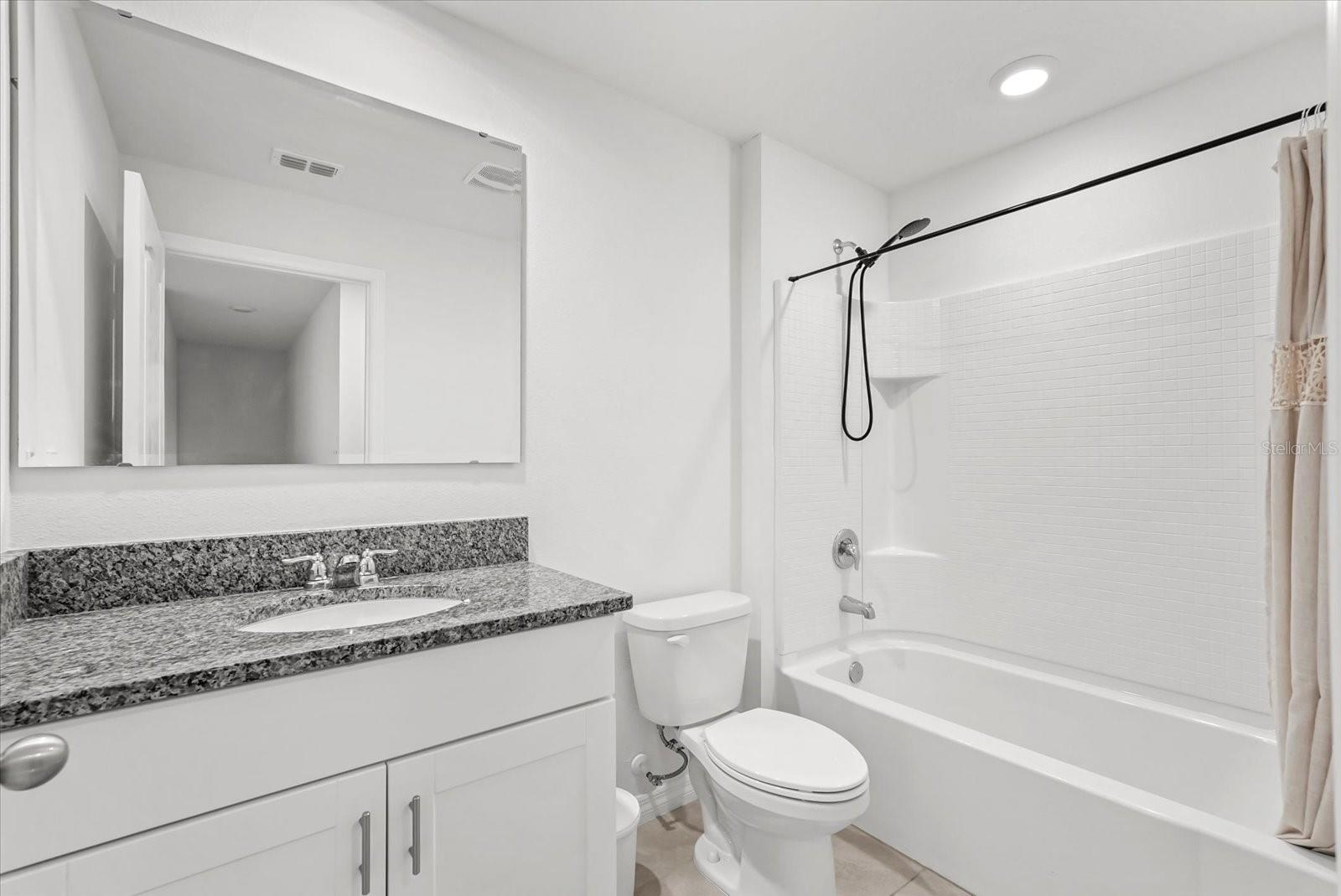 Image 21 of 29 For 3039 Meleto Boulevard