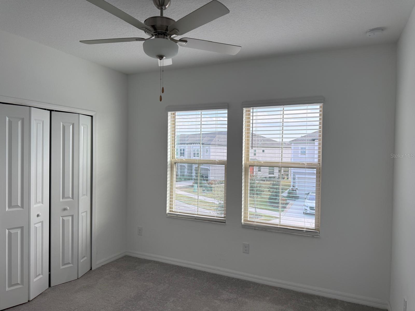 Image 10 of 14 For 31865 Blue Passing Loop