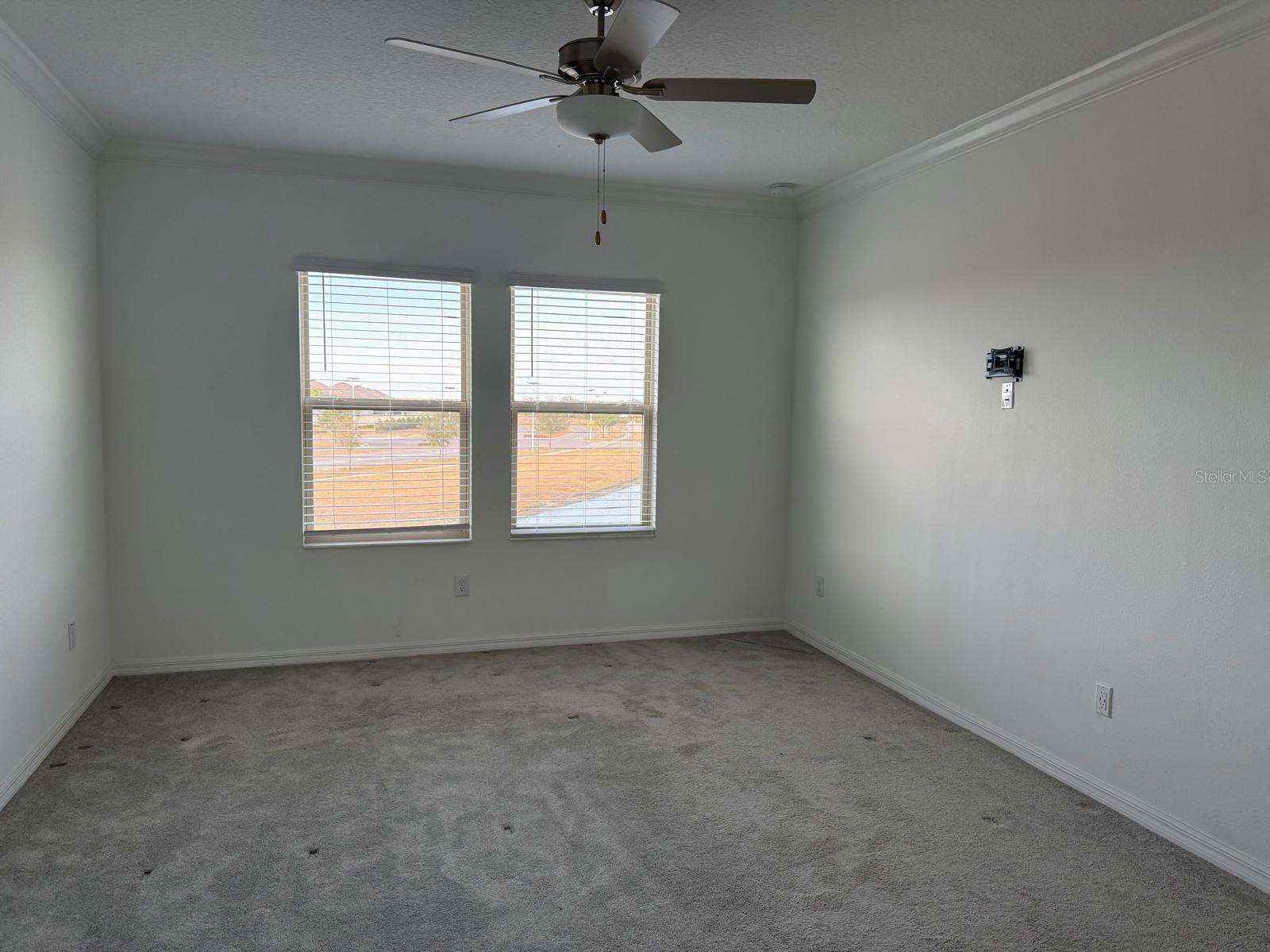 Image 7 of 14 For 31865 Blue Passing Loop