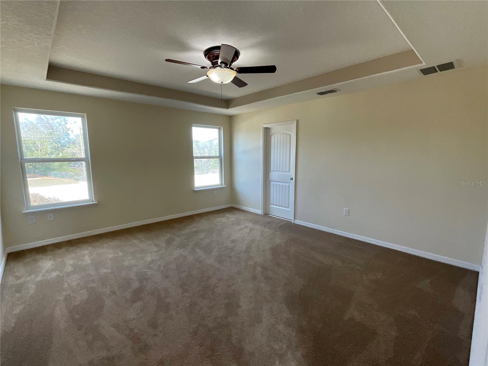 Image 23 of 45 For 4058 Brookshire Circle