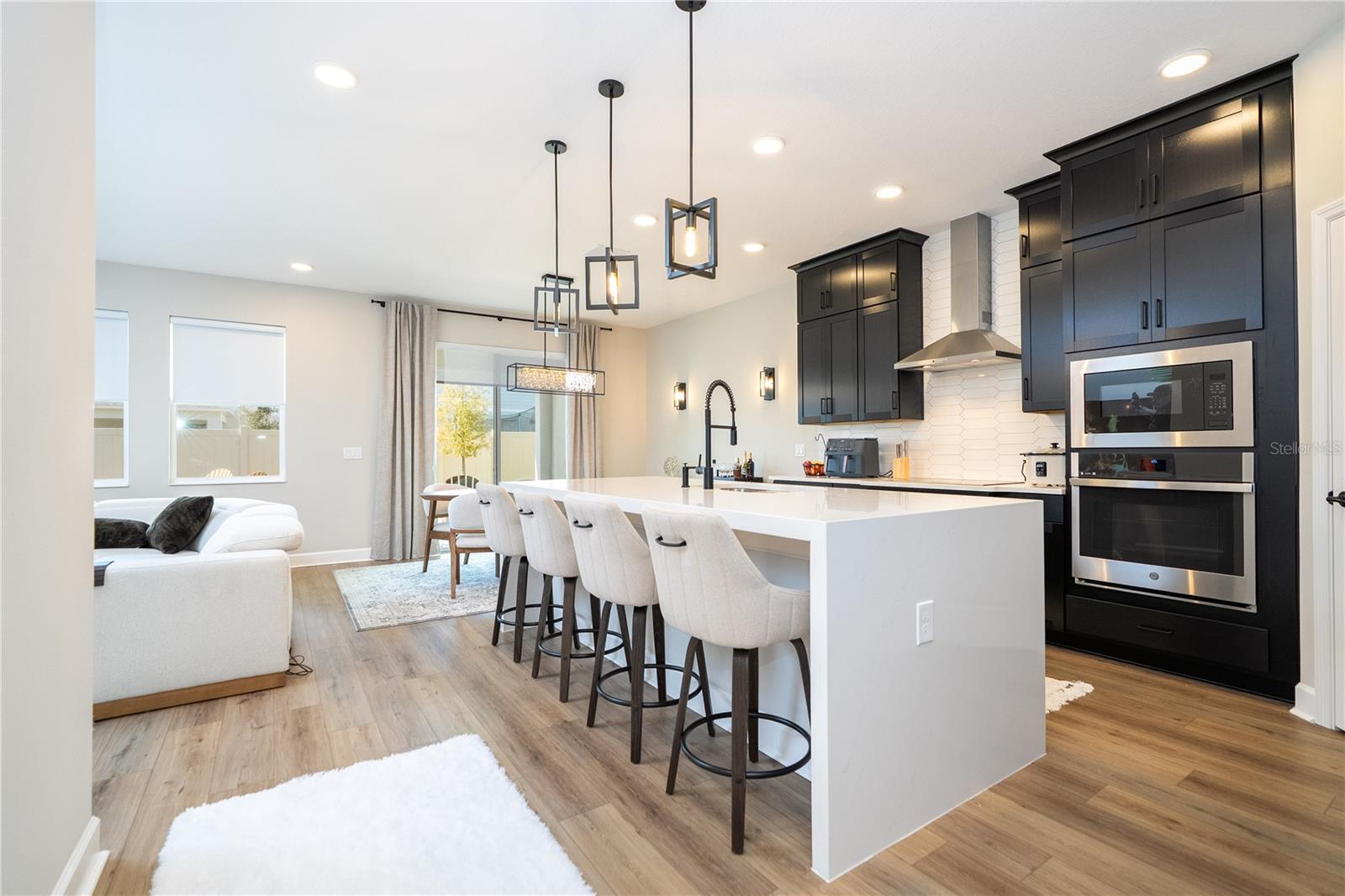 Image 24 of 91 For 5090 Shady Pines Drive