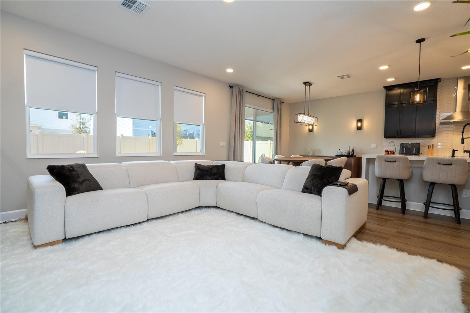 Image 41 of 91 For 5090 Shady Pines Drive