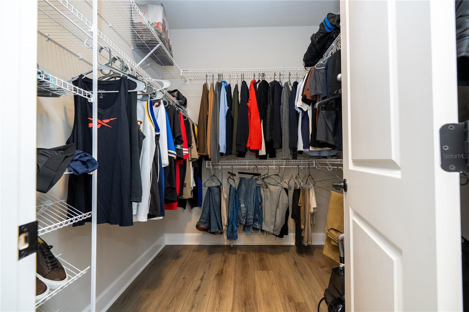 Image 54 of 91 For 5090 Shady Pines Drive