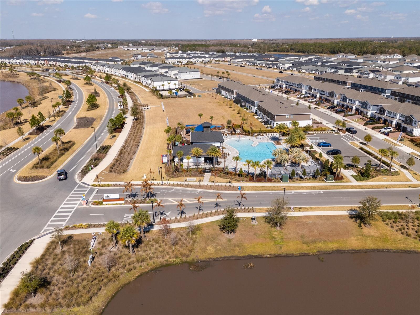 Image 6 of 91 For 5090 Shady Pines Drive