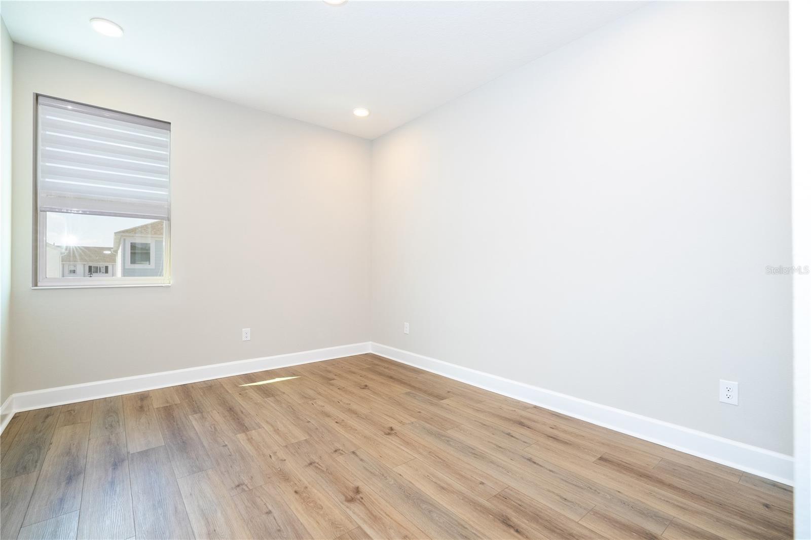 Image 64 of 91 For 5090 Shady Pines Drive