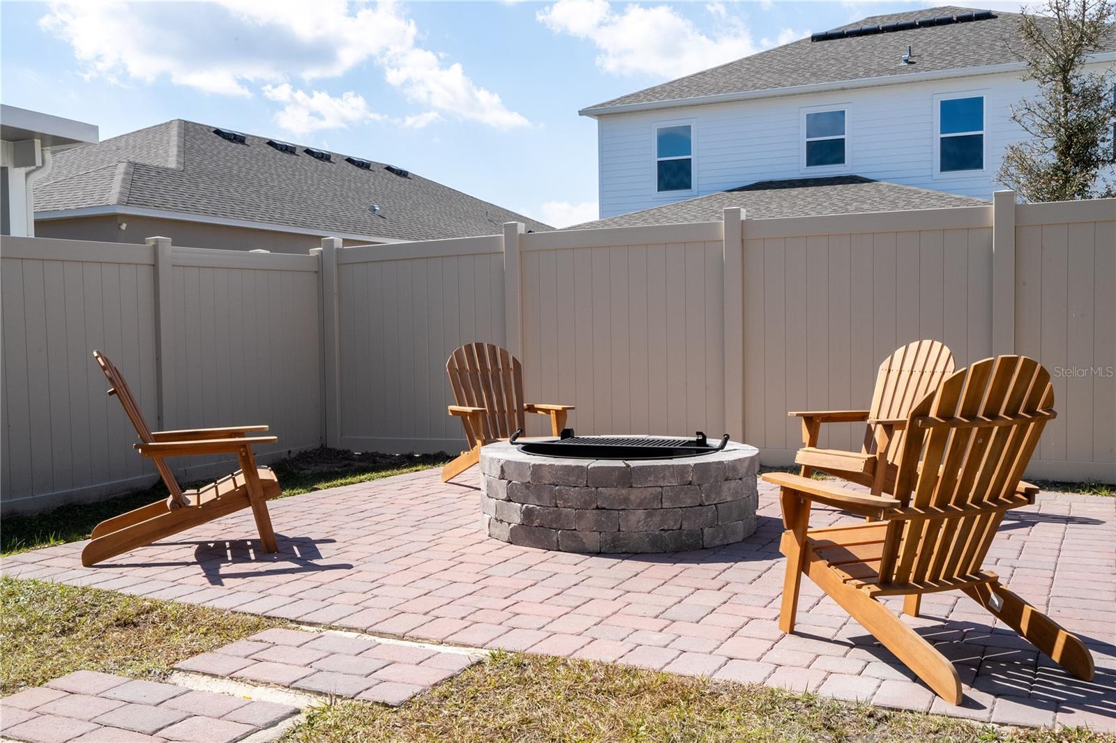 Image 86 of 91 For 5090 Shady Pines Drive