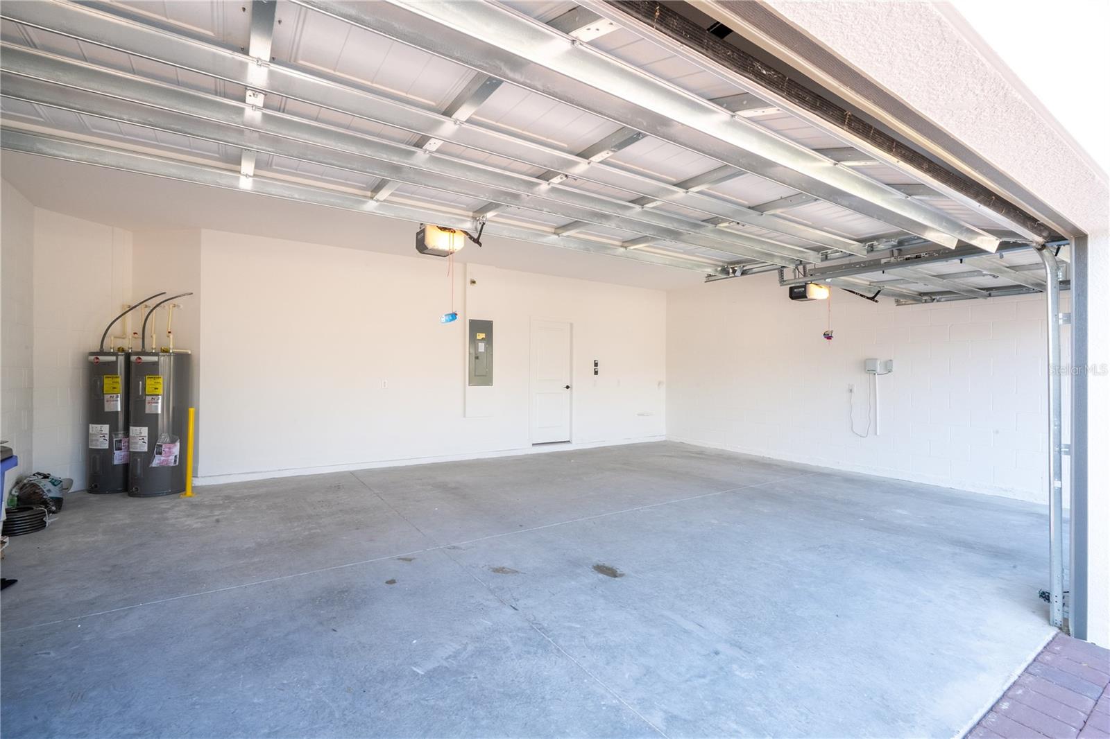 Image 90 of 91 For 5090 Shady Pines Drive