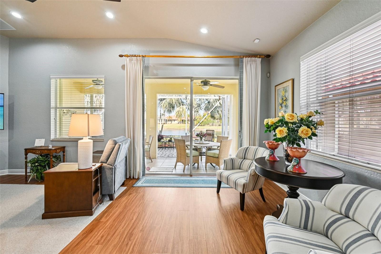 Image 11 of 35 For 6364 Lennox Lane