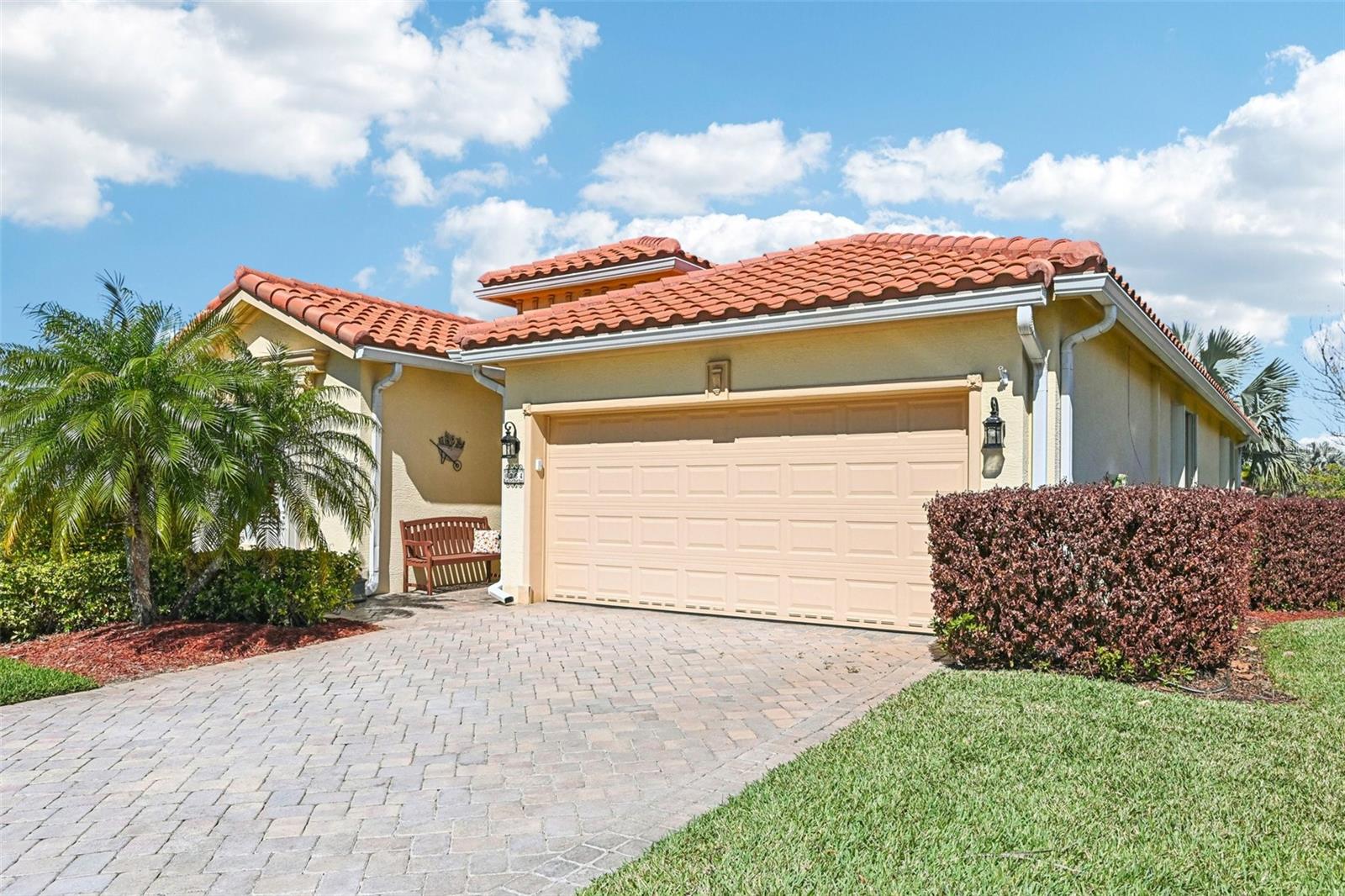 Image 4 of 35 For 6364 Lennox Lane