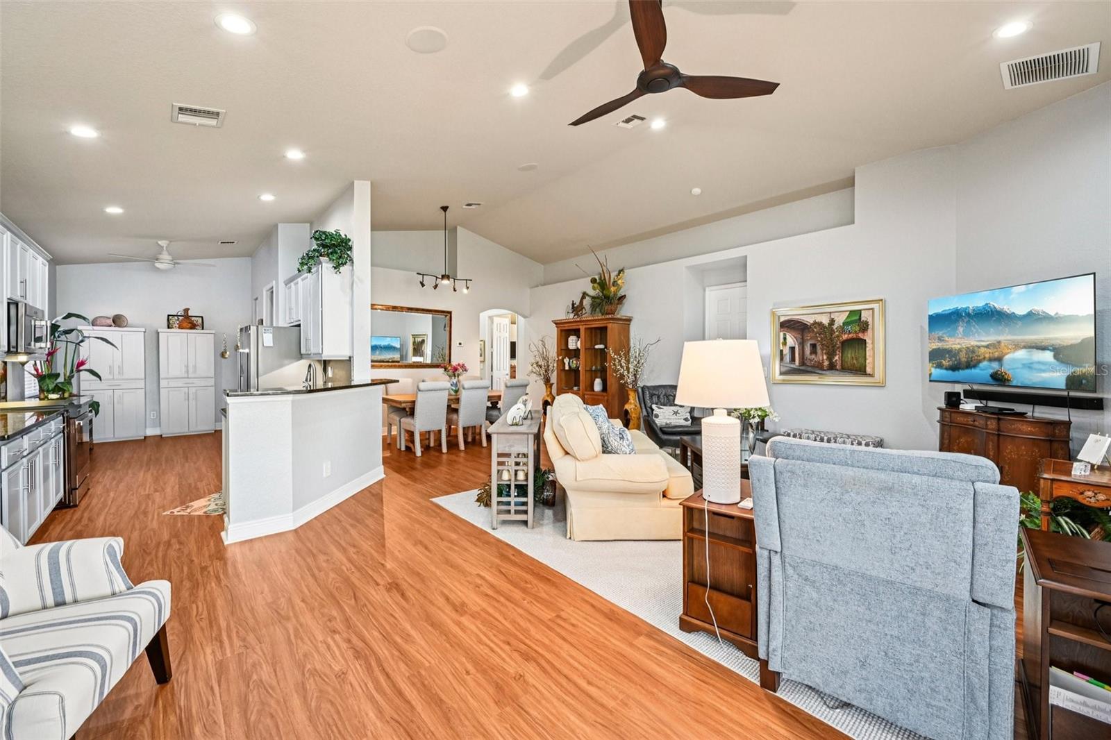 Image 7 of 35 For 6364 Lennox Lane