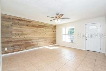 Image 5 of 11 For 142 Bayberry Court