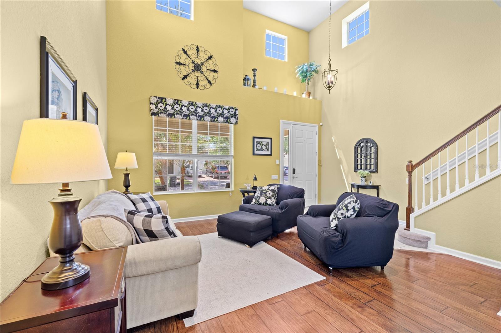 Image 13 of 39 For 13243 Charfield Street