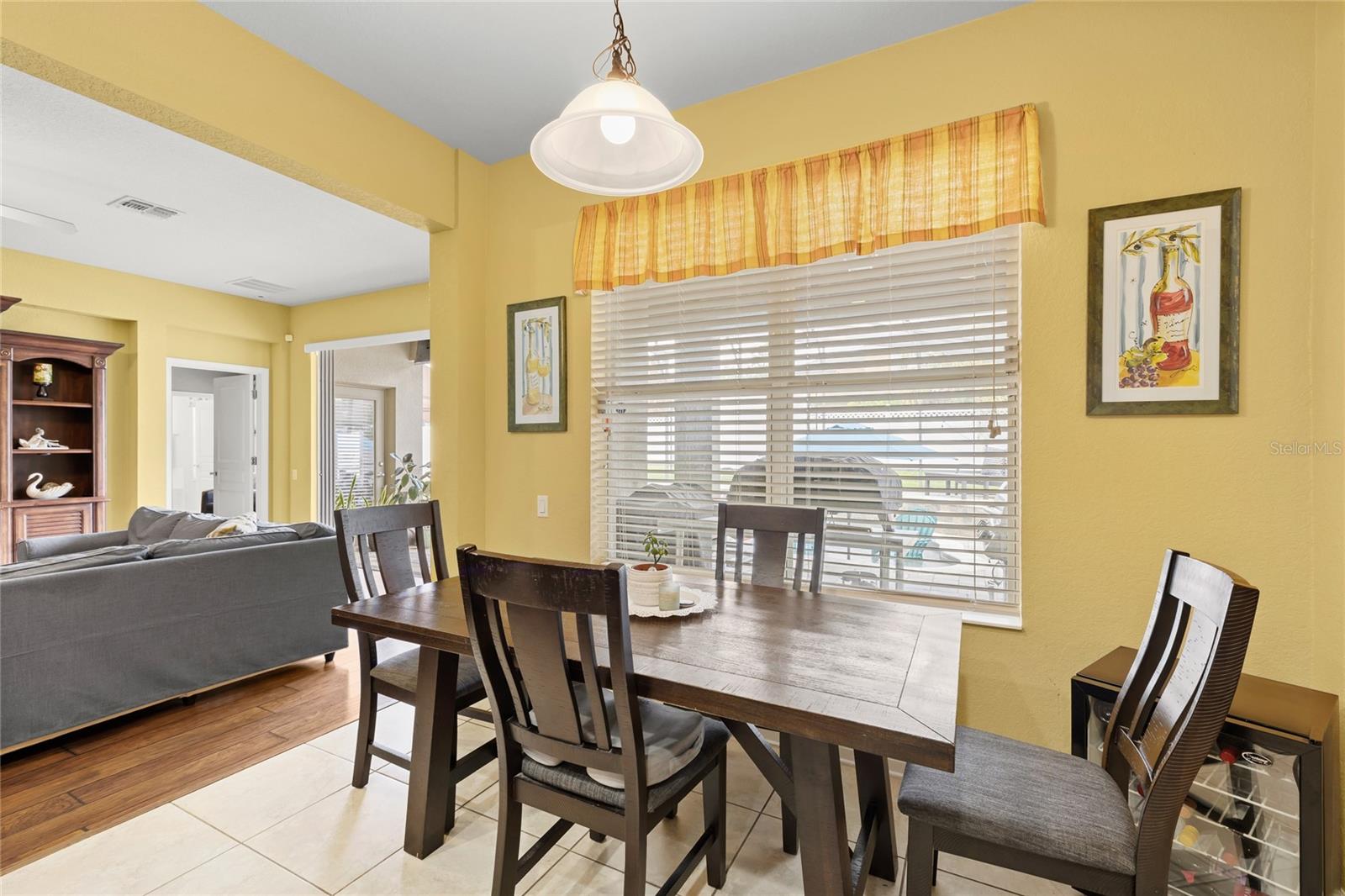 Image 19 of 39 For 13243 Charfield Street