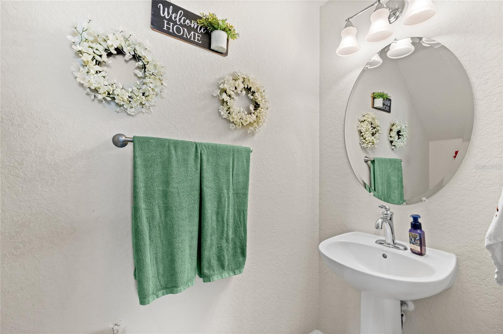 Image 26 of 39 For 13243 Charfield Street