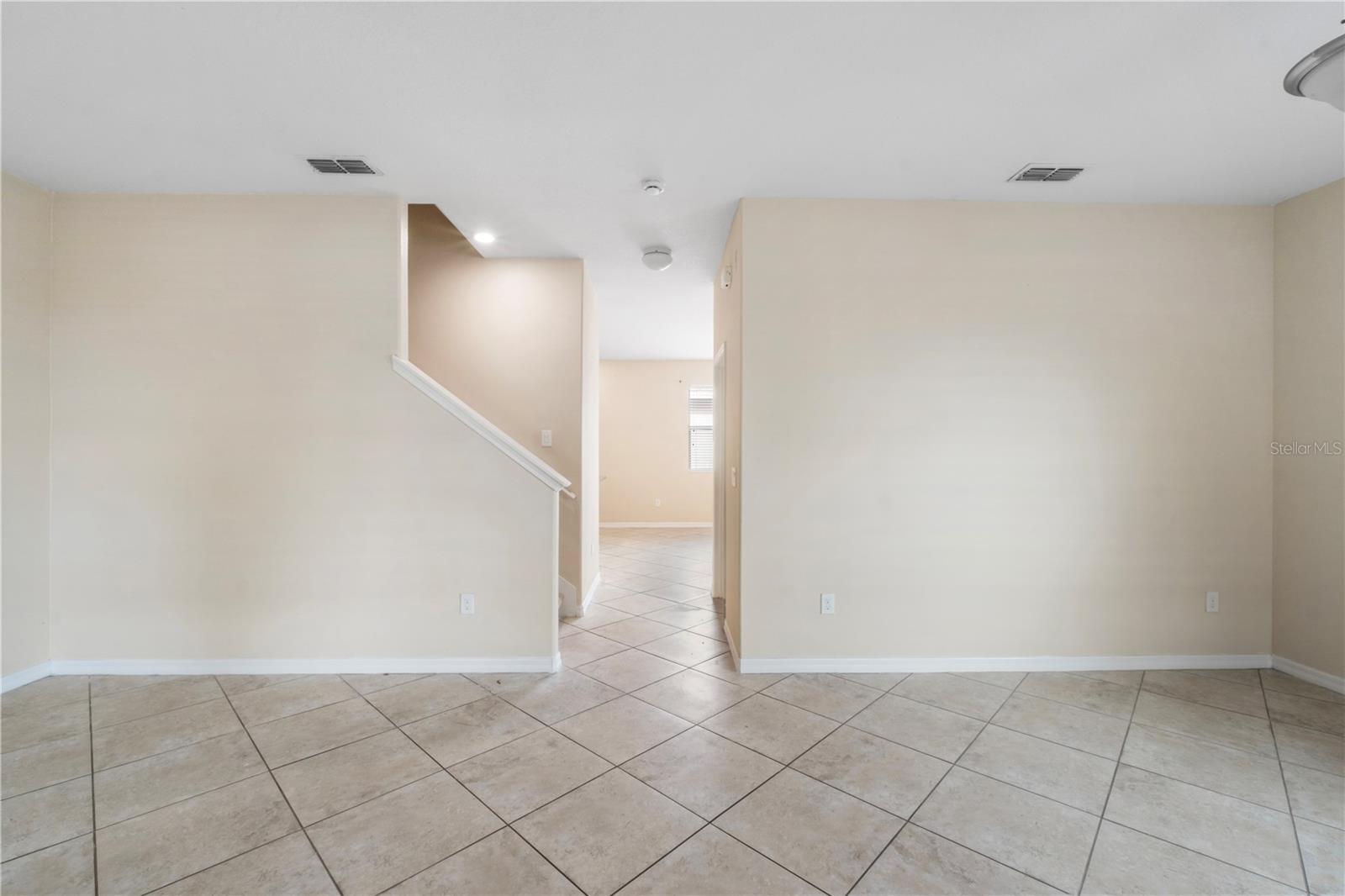 Image 4 of 18 For 12813 Gracehill Lane