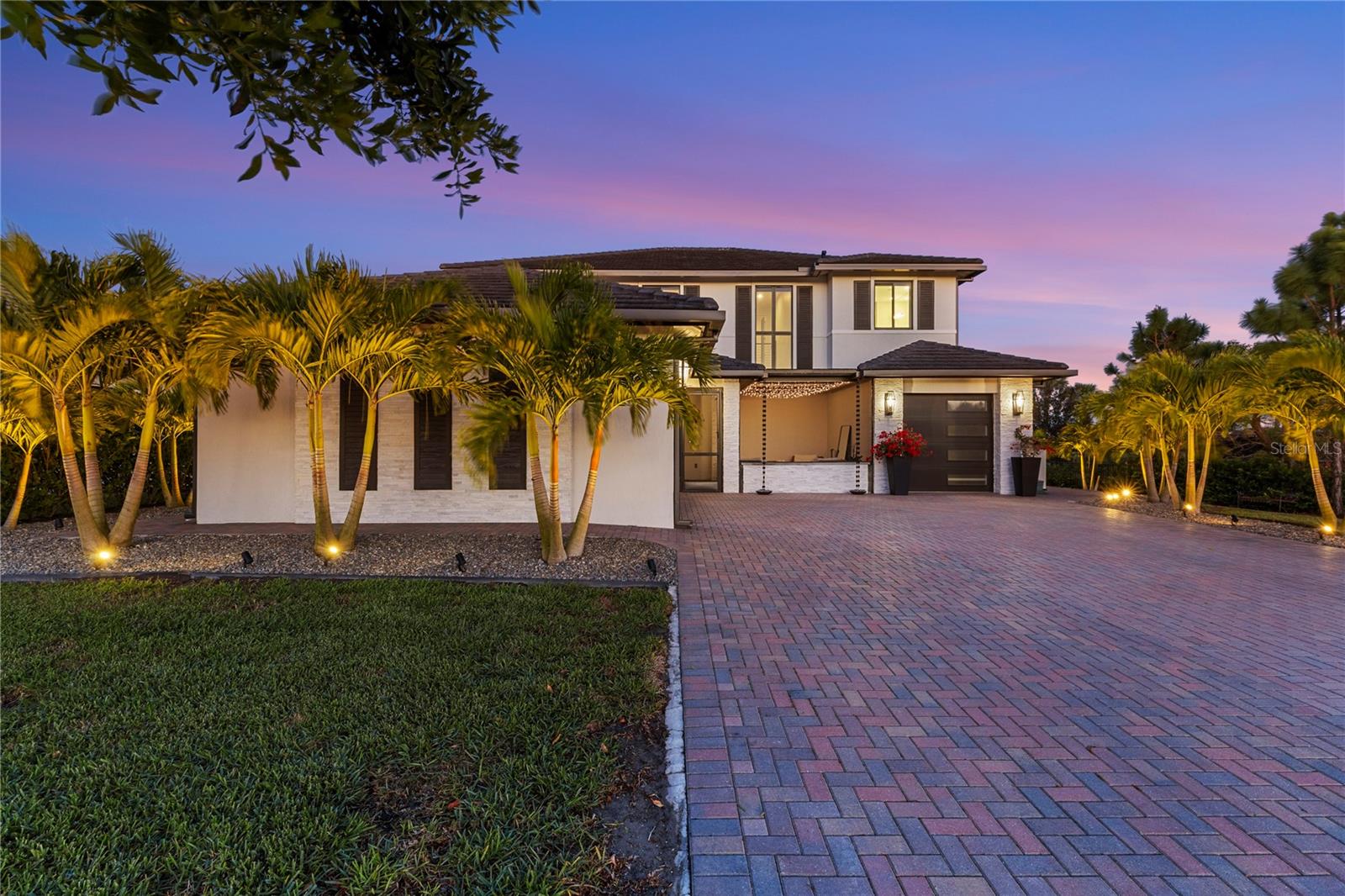 Image 23 of 91 For 4796 Sophia Drive