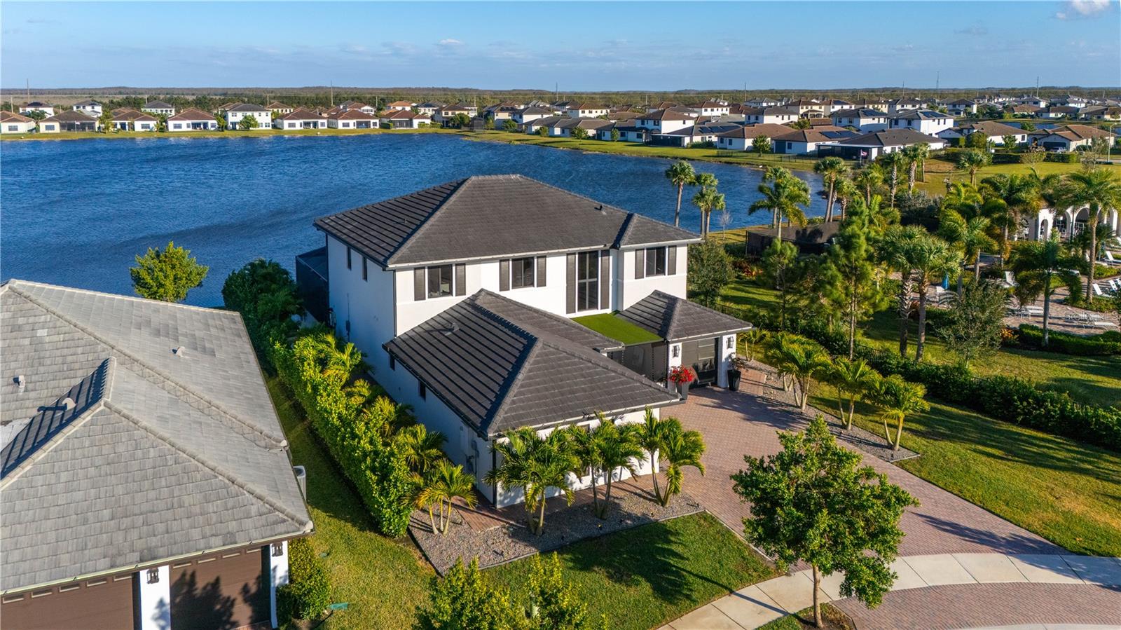 Image 24 of 91 For 4796 Sophia Drive