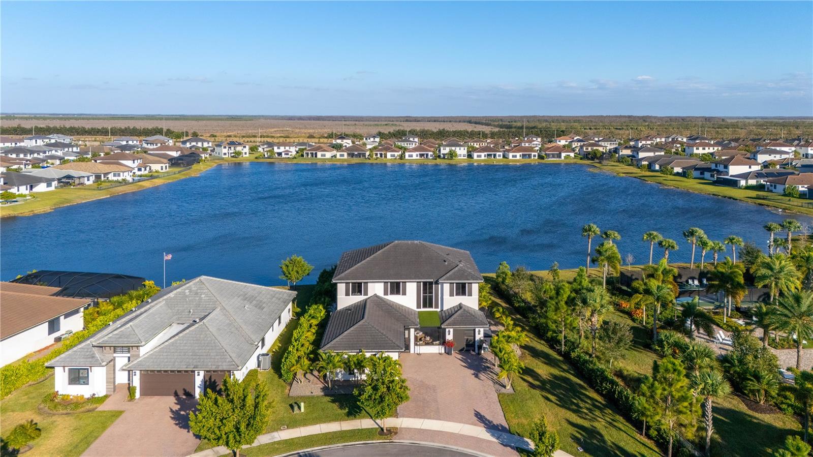 Image 27 of 91 For 4796 Sophia Drive