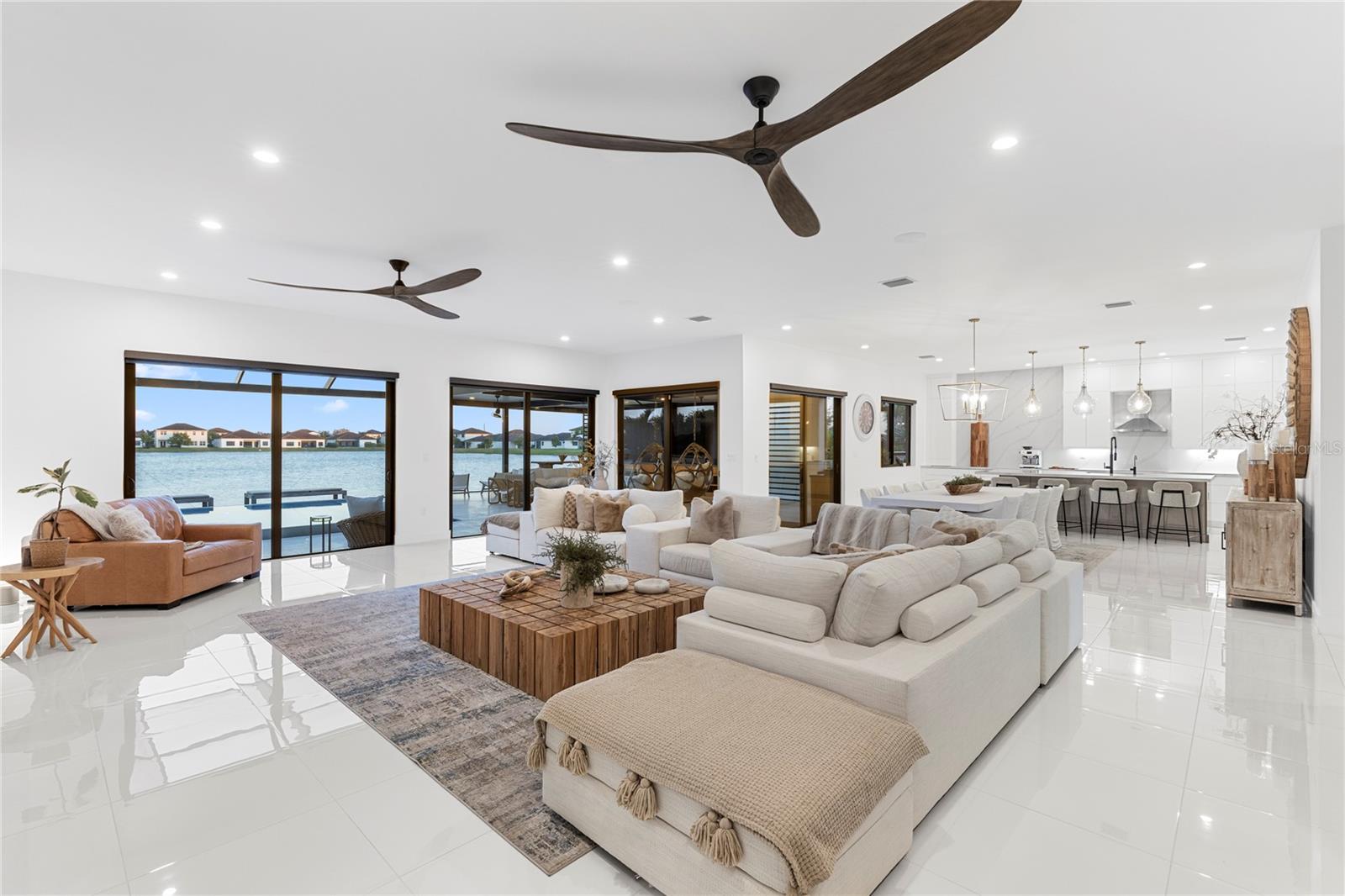 Image 43 of 91 For 4796 Sophia Drive