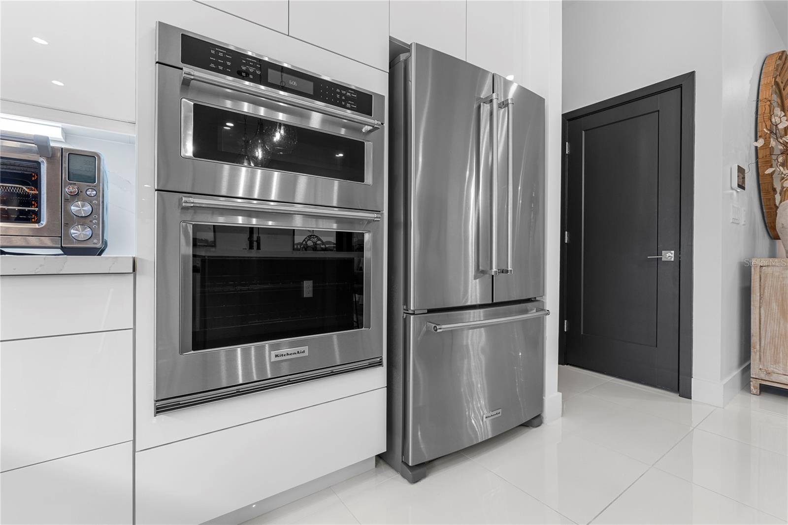 Image 55 of 91 For 4796 Sophia Drive